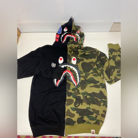 Bape 1/2 Camo shark full zip hoodie jacket - Picture 3 of 16